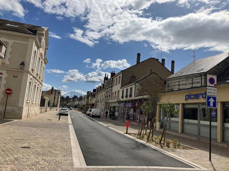 Appartement Spacieux En Centre Ville Vendôme Dış mekan fotoğraf
